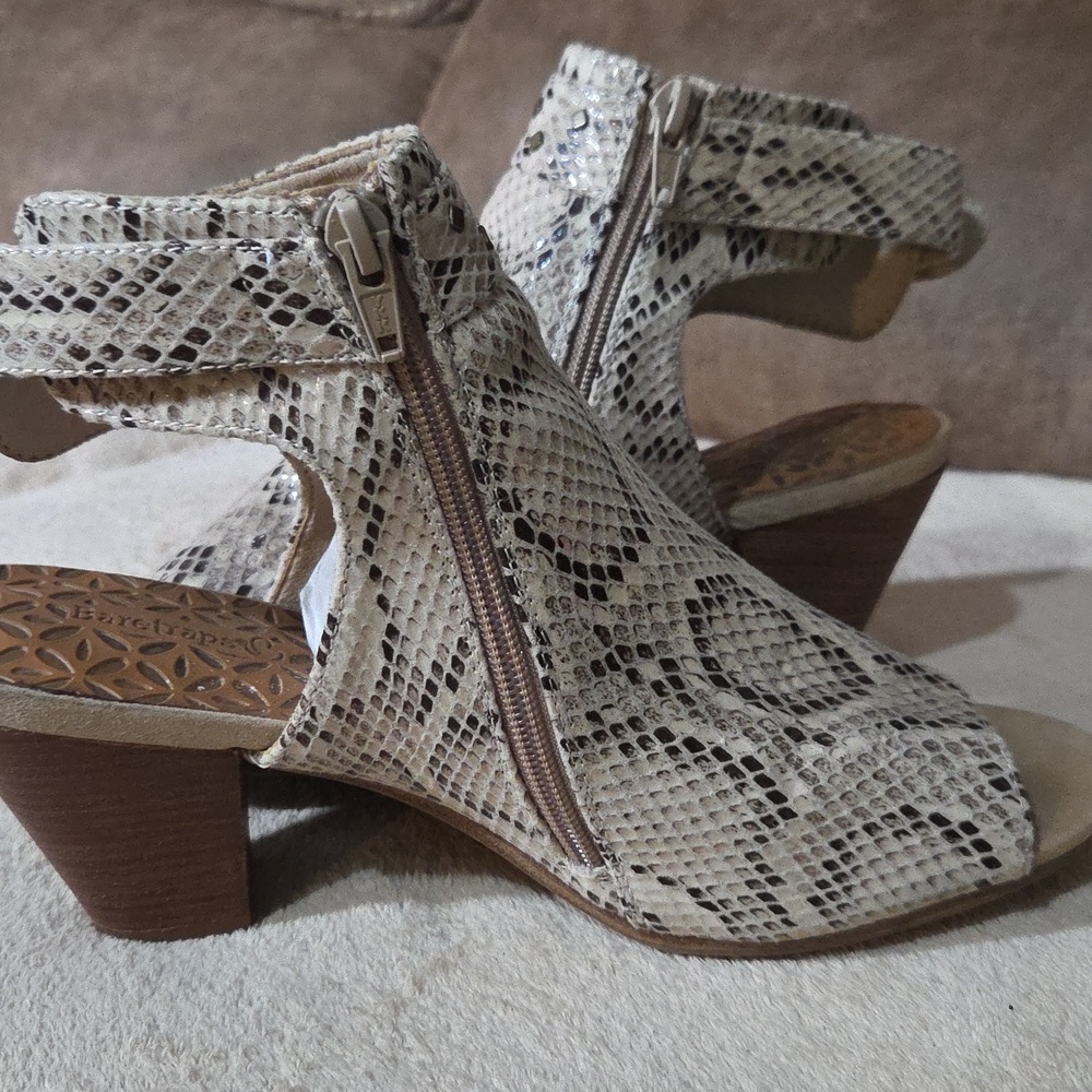 Bare Trap Ankle Wrap Snakeskin Sandals "REINING"